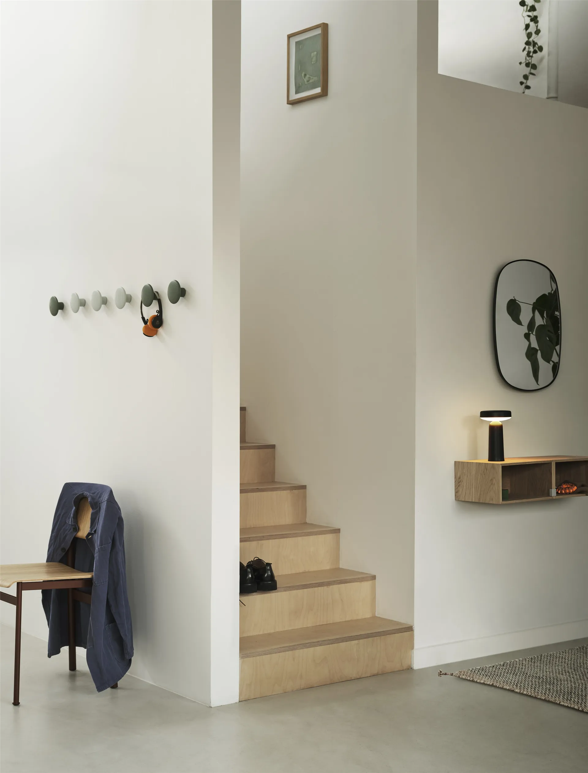 Ease portabel bordlampe 21,5 cm, Black Muuto