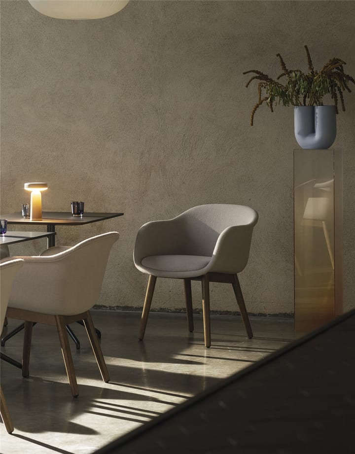 Ease portabel bordlampe 21,5 cm, Taupe Muuto