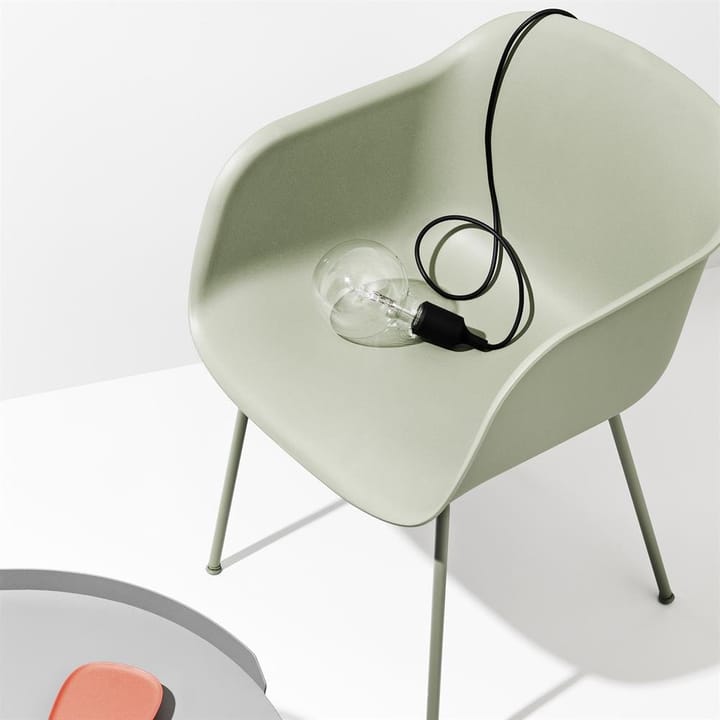 Fiber chair stol med armlæn, dusty green (grøn) Muuto