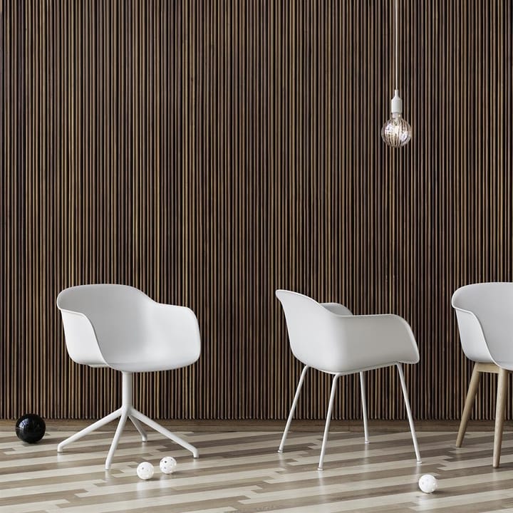 Fiber chair stol med armlæn, hvid Muuto