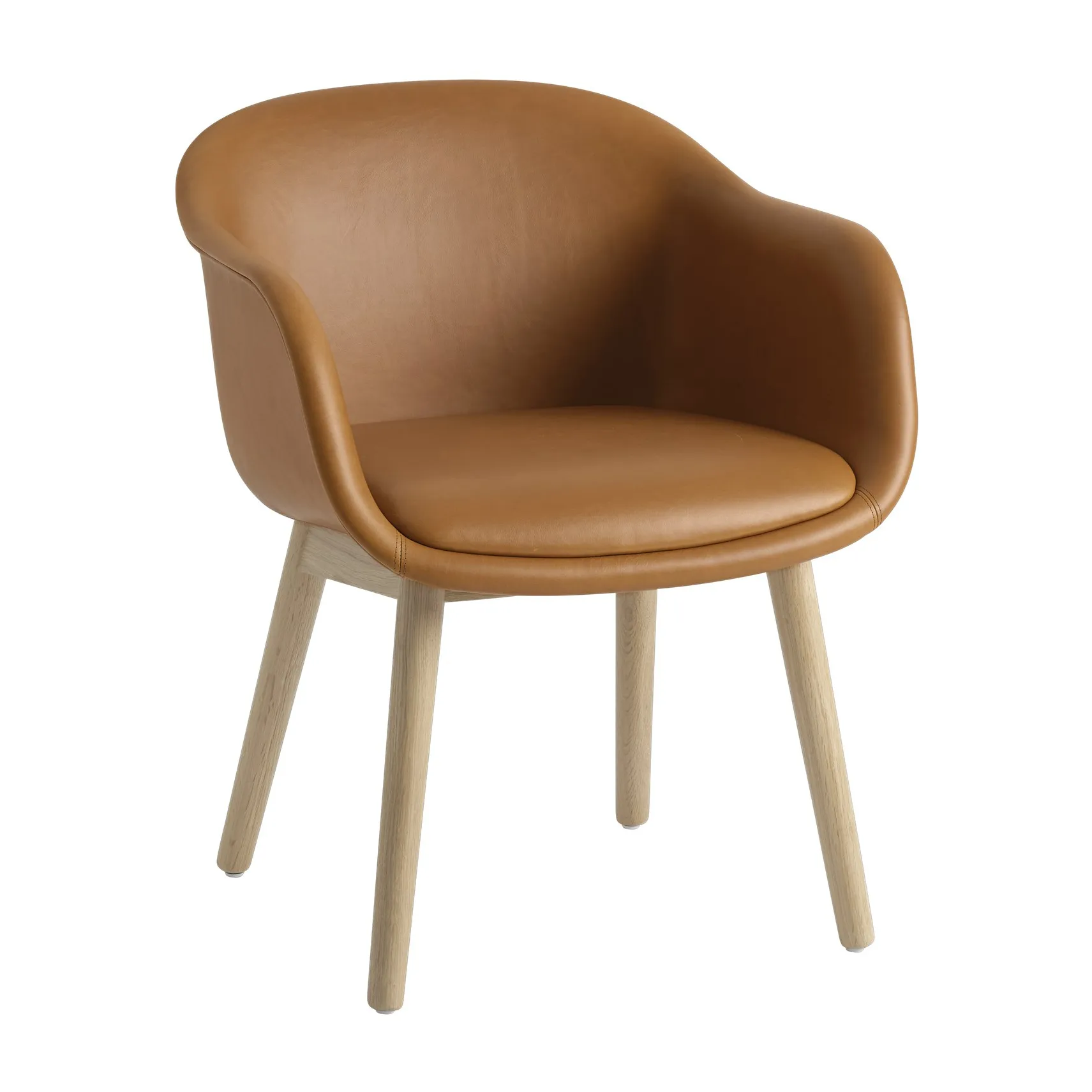 Fiber Conference Armchair med træben, Refine leather cognac, oak Muuto