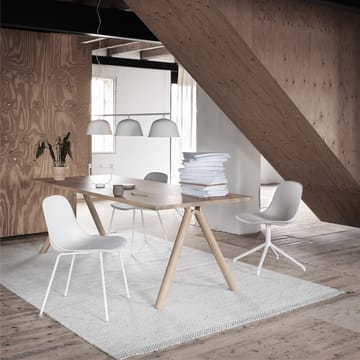 Fiber sidestol - Natural white/White (plastic) - Muuto