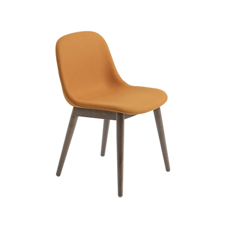 Fiber stol med træben - stof Hero 451 orange, brunbejdsede egetræsben - Muuto