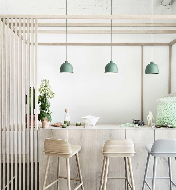Grain loftlampe, dusty green (grøn) Muuto