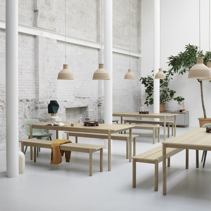 Linear bord, eg, 89 x 200 cm Muuto