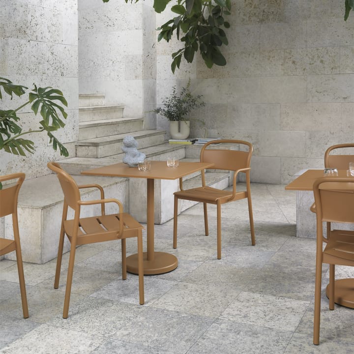 Linear steel armchair armstol, Burnt orange Muuto
