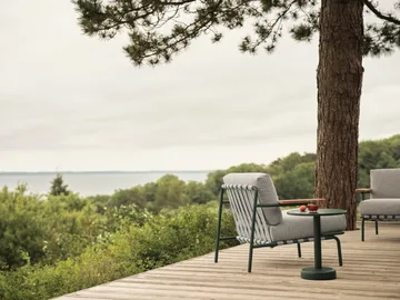 Linear Steel sofabord - Dark green, Ø42x47 cm - Muuto