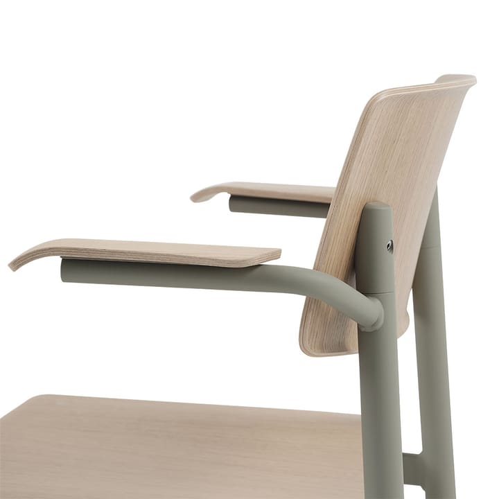 Loft lænestol med armlæn, Oak/Black Muuto