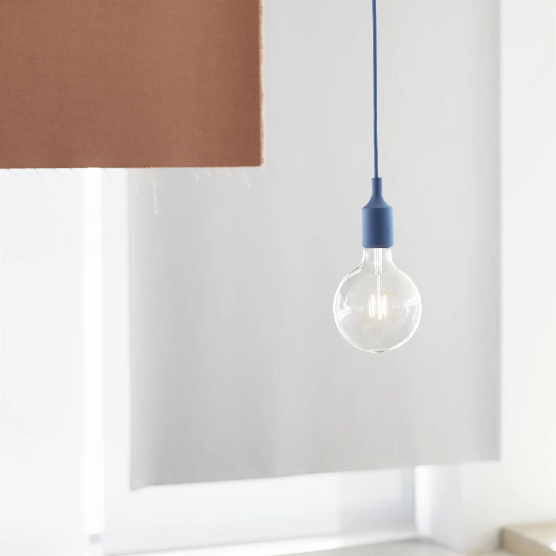 Muuto E27 lampe, Pale blue Muuto