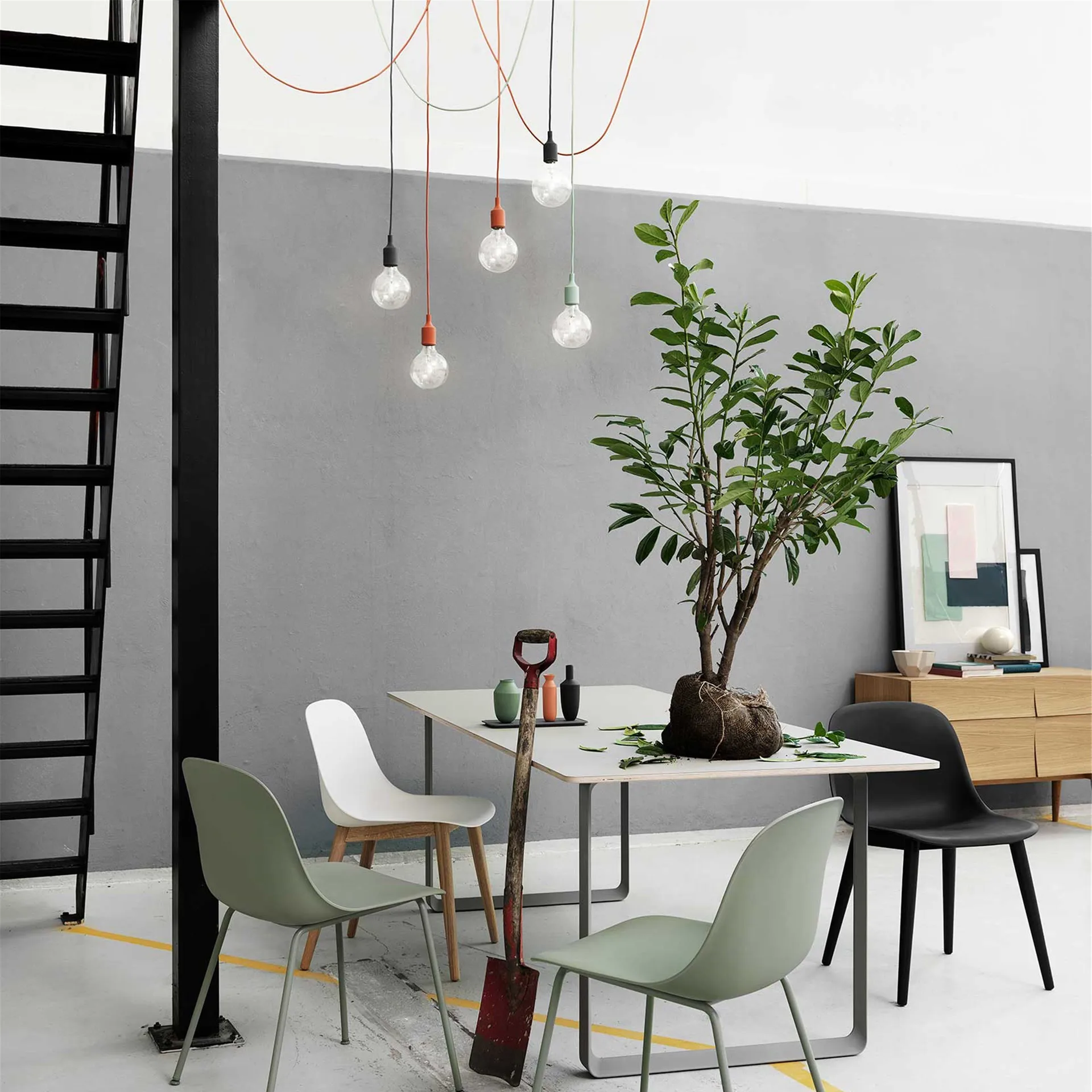 Muuto E27 lampe, sort Muuto