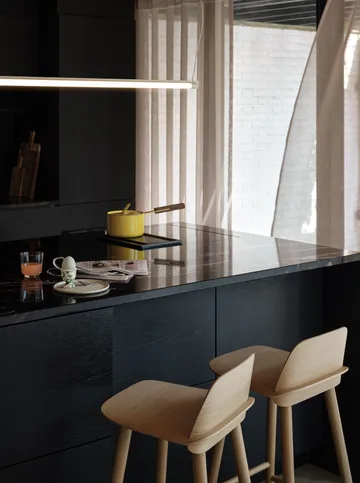 Nerd barstol 65 cm - egetræ - Muuto