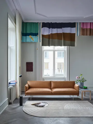Outline sofa 3-pers. læder - Cognac, sorte ben - Muuto