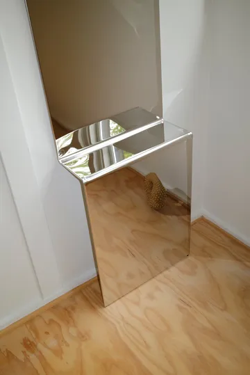 Pleat vægspejl - Poleret stål, 227x57 cm - Muuto