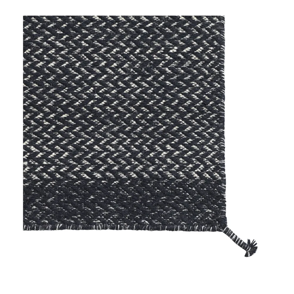 Ply uldtæppe 80x200 cm, Midnight blue Muuto