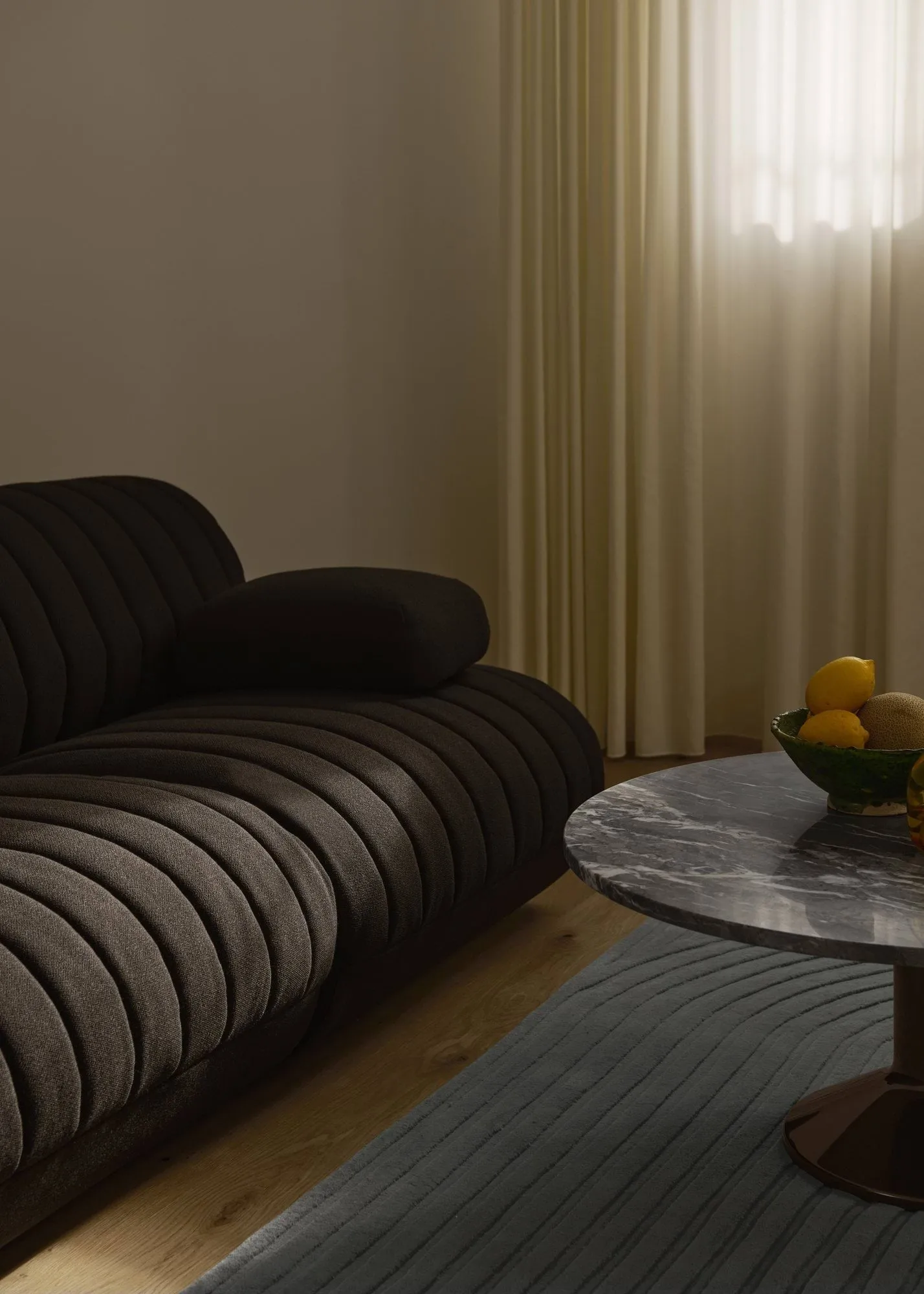 Relevo Rug Quattro uldtæppe, Light rose, 200x300 cm Muuto