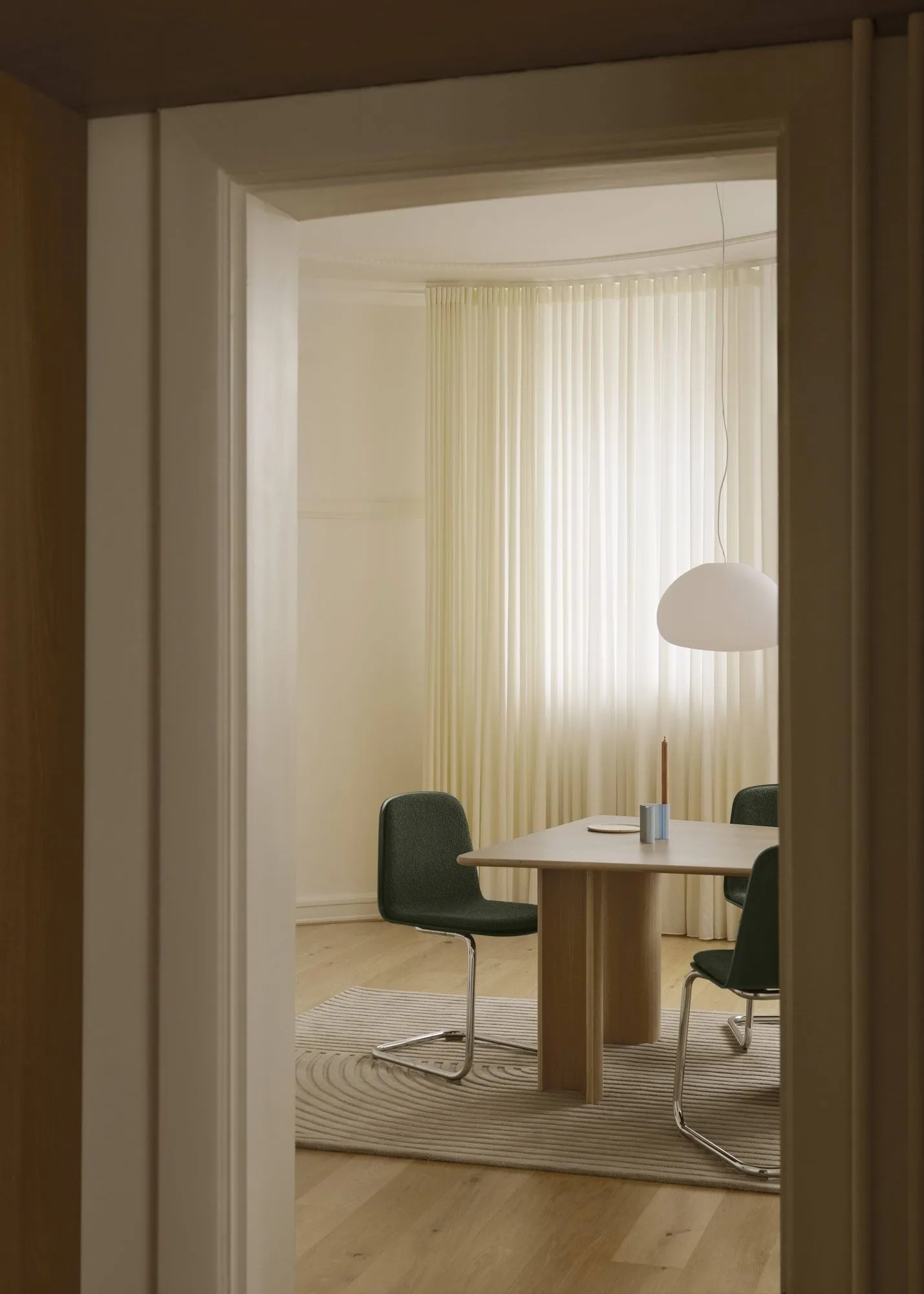 Relevo Rug Quattro uldtæppe, Sage green, 200x300 cm Muuto
