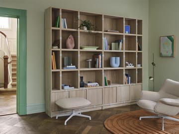 Stacked opbevaringssystem Bookcase Configuration 1 - Oak - Muuto