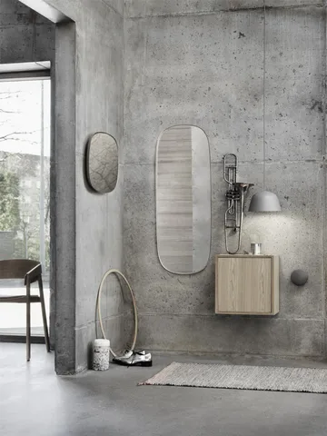 Stacked opbevaringssystem med dør, medium - Eg - Muuto