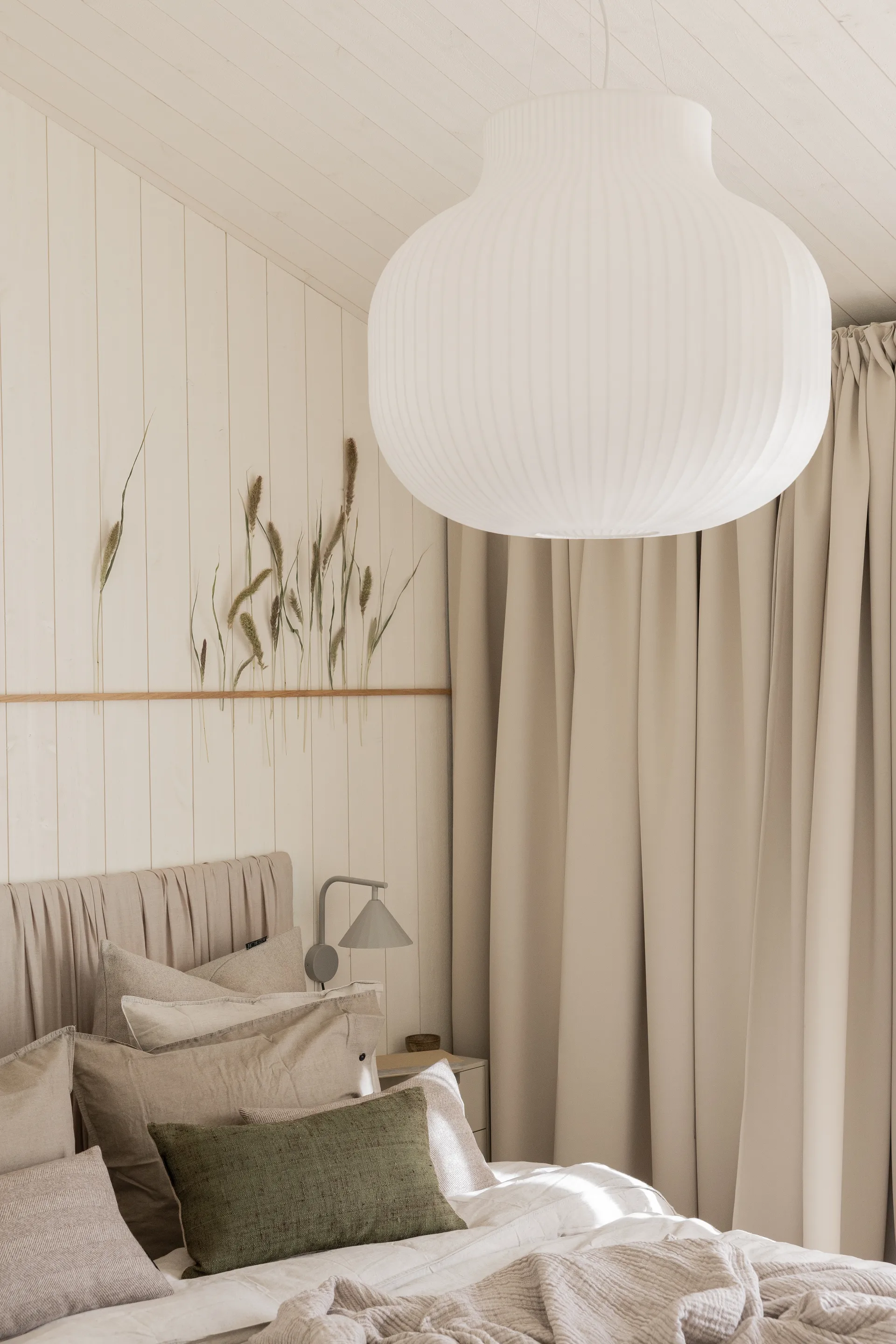 Strand loftslampe close, 60 cm Muuto