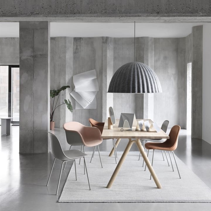 Under the bell loftslampe Ø 82 cm, Mørkegrå Muuto