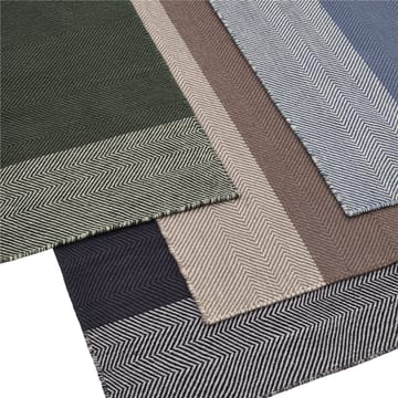 Varjo tæppe 170 x 240 cm - Dark green - Muuto