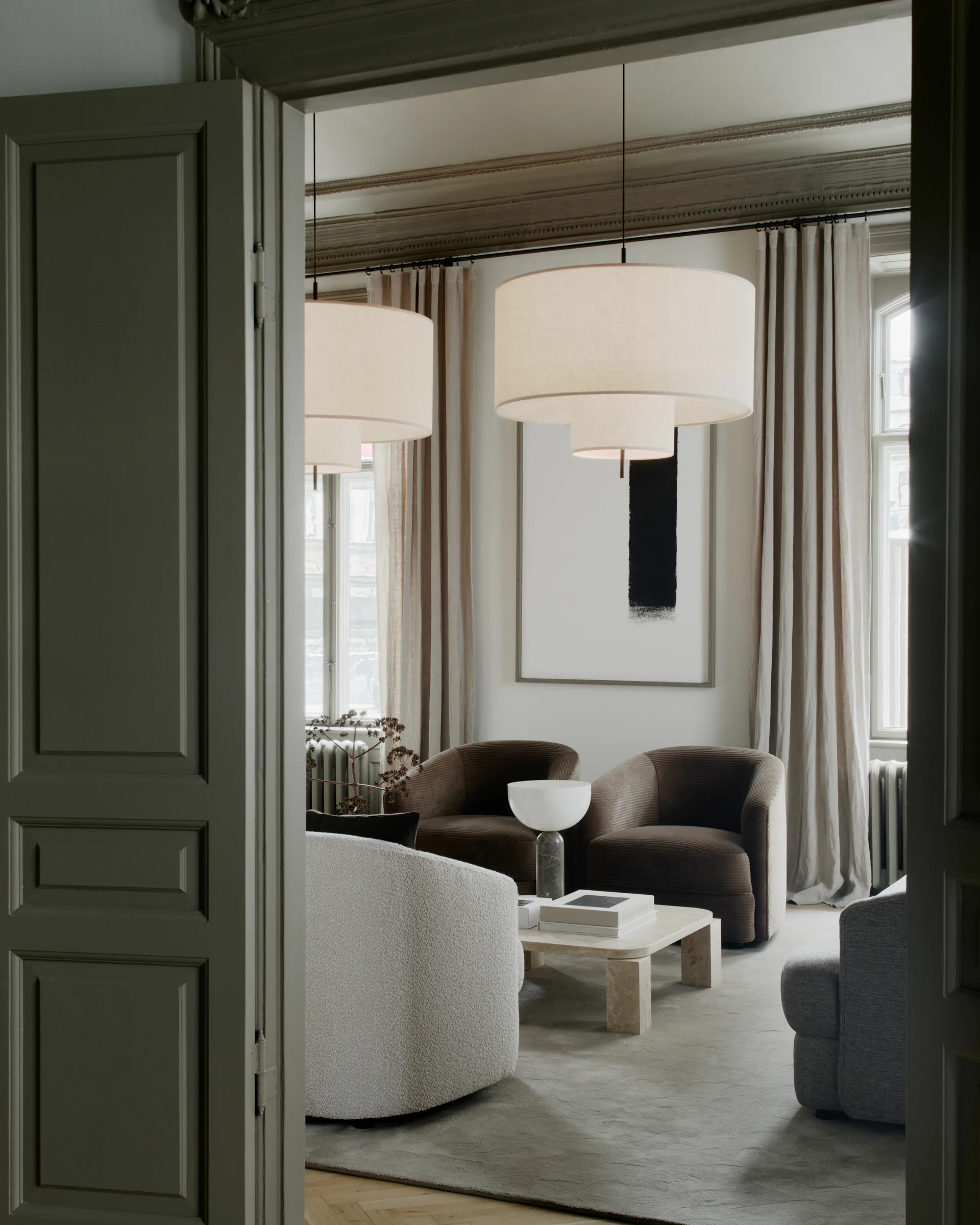 Atlas sofabord 60x60 cm, Unfilled Travertine New Works