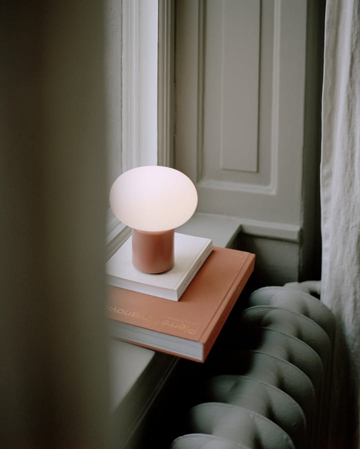 Karl-Johan bordlampe bærbar, Earth red New Works