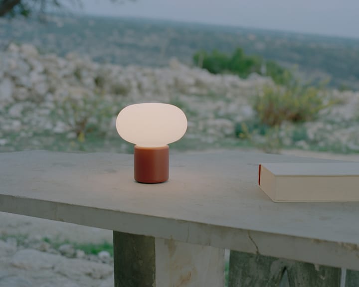Karl-Johan bordlampe bærbar, Earth red New Works