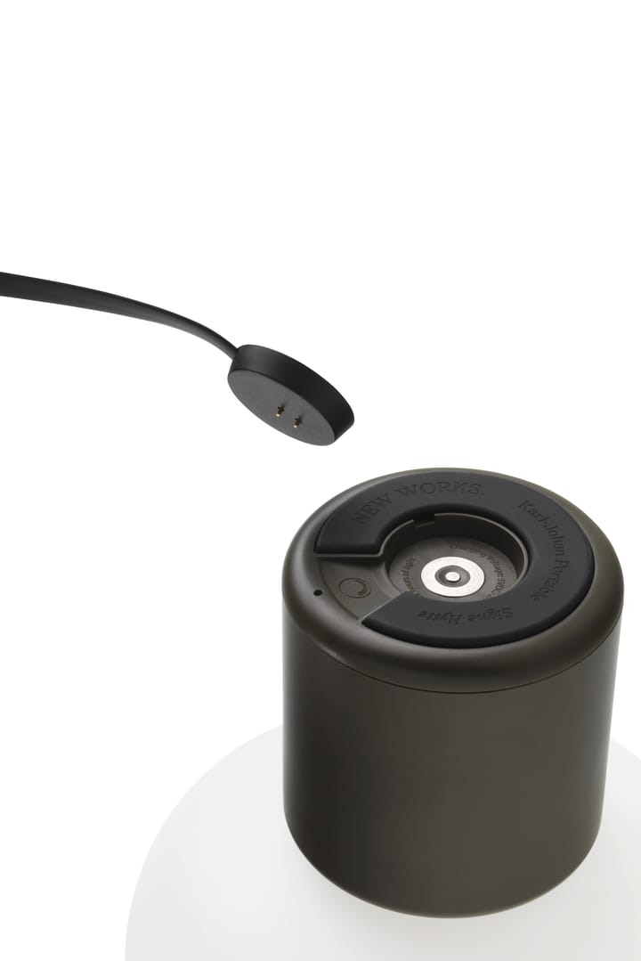 Karl-Johan bordlampe bærbar, Forest green New Works