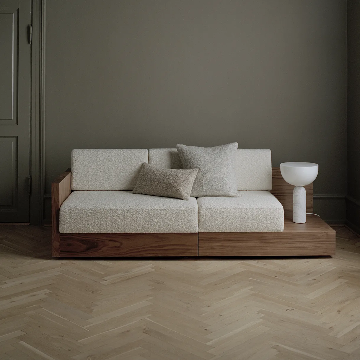 Kizu bordlampe large, White marble New Works