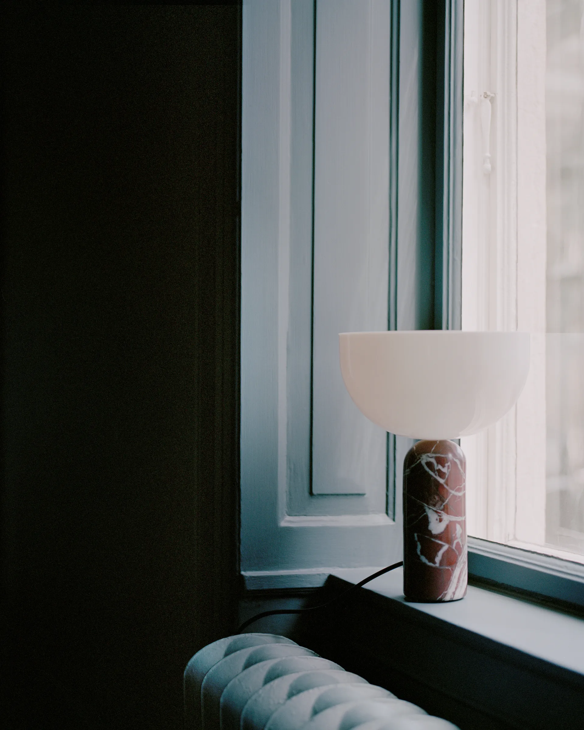 Kizu bordlampe small, Rosso Levanto New Works