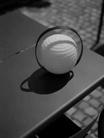 Lantern portable bordlampe 23x18 cm - Black - New Works