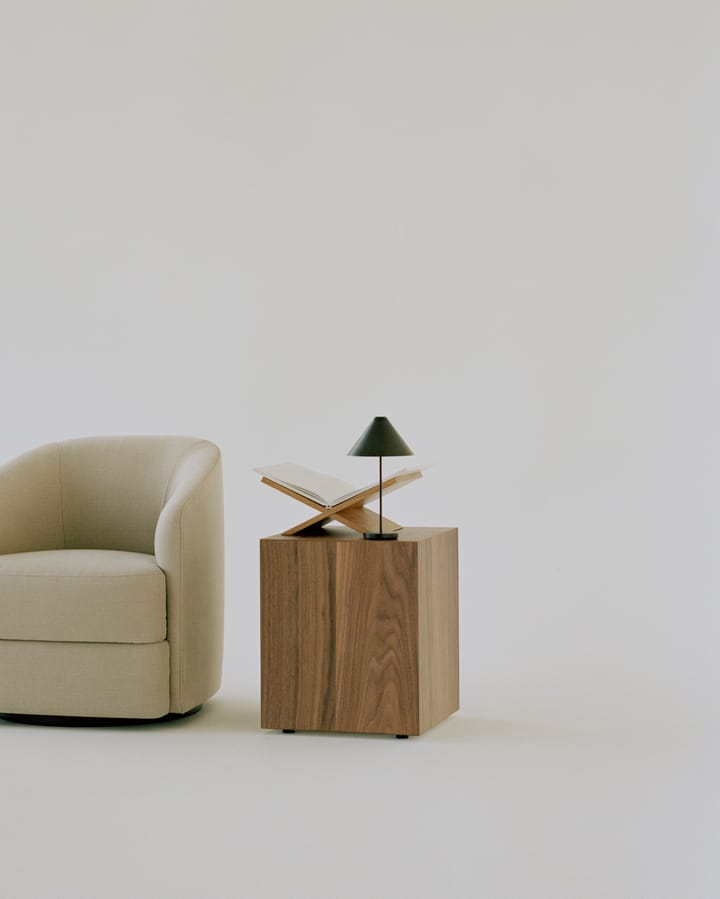 Mass sidebord 40x40x47 cm, Walnut New Works