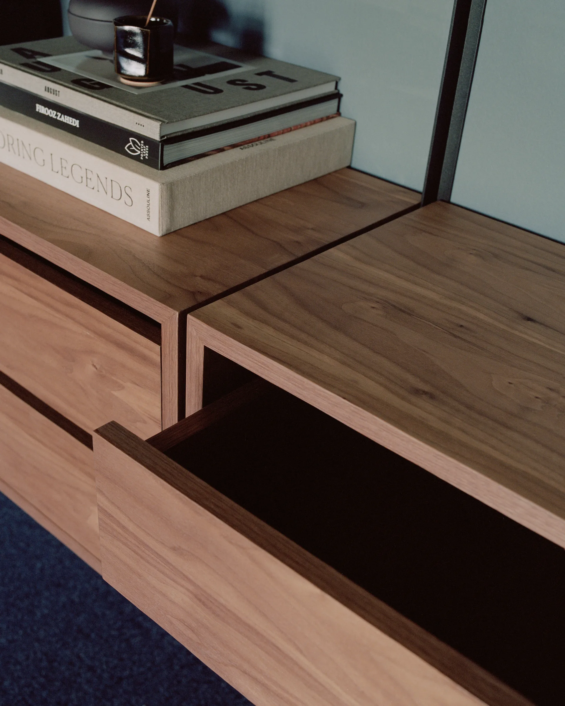 New Works skuffesektion 79x35 cm, Valnød New Works