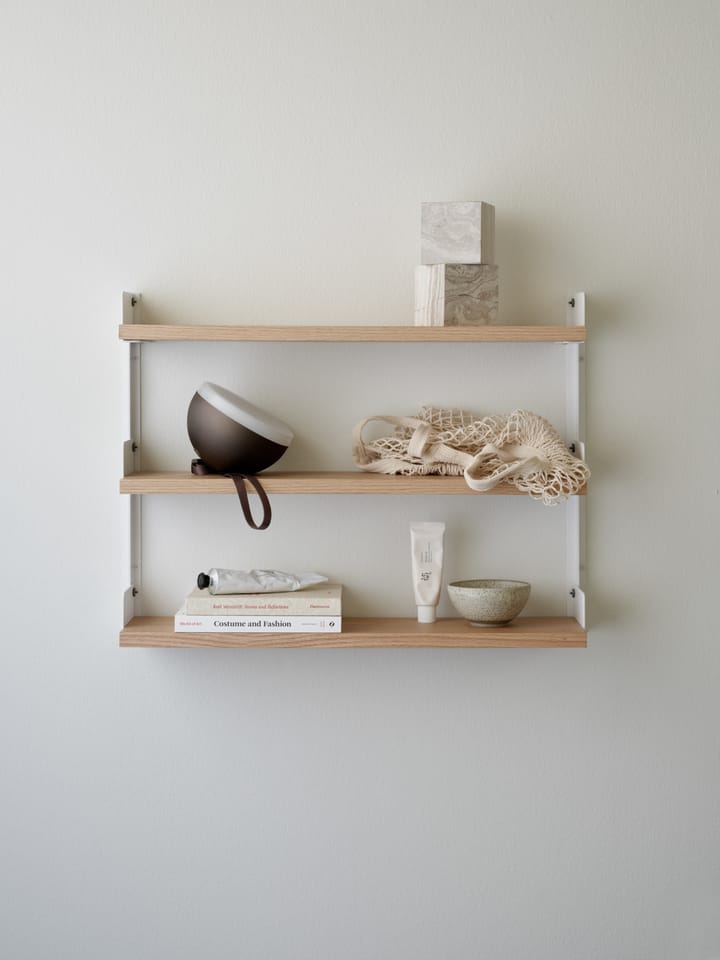 New Works Tea Shelf væghængt hylde 46x62,5 cm, Eg New Works