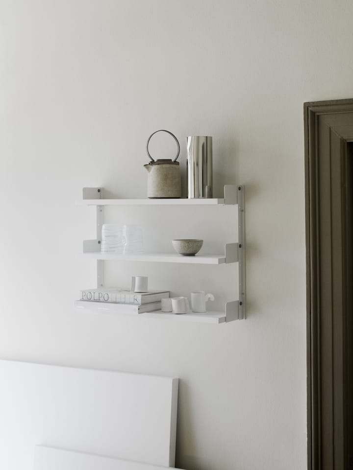 New Works Tea Shelf væghængt hylde 46x62,5 cm, Hvid New Works