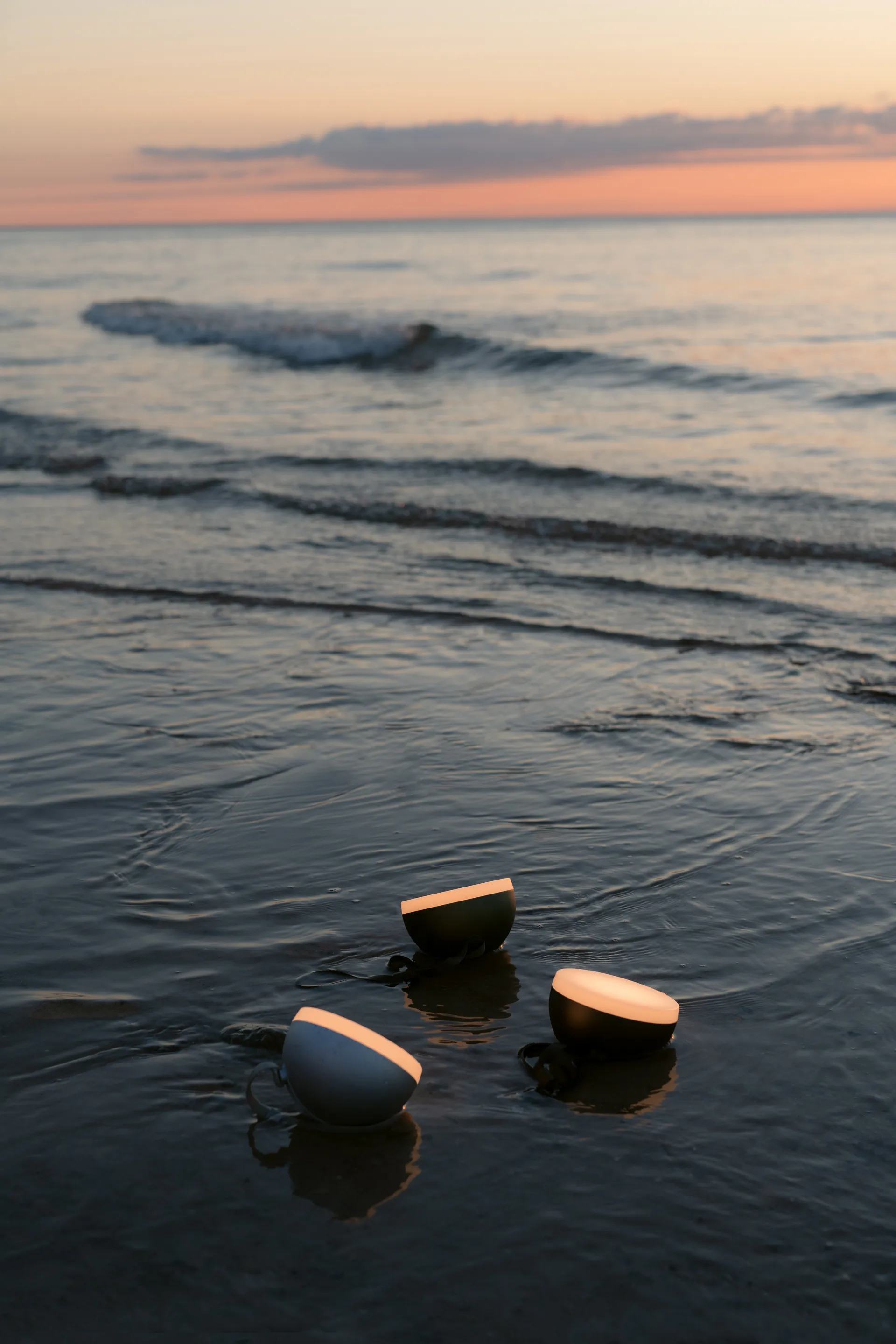 Sphere bærbar lampe, Deep green New Works