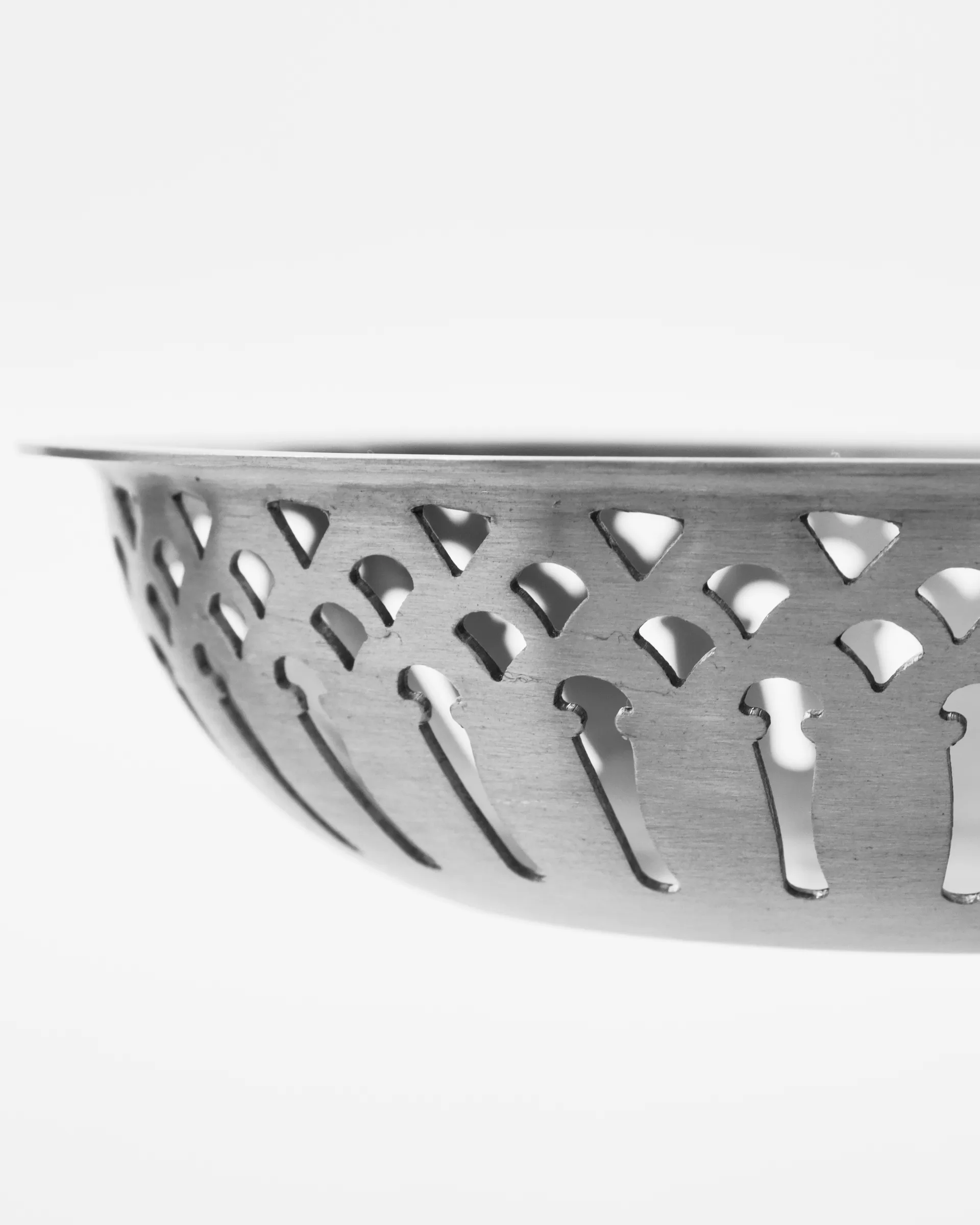 Nicolas Vahé brødkurv 2 dele, Antik sølvfinish Nicolas Vahé