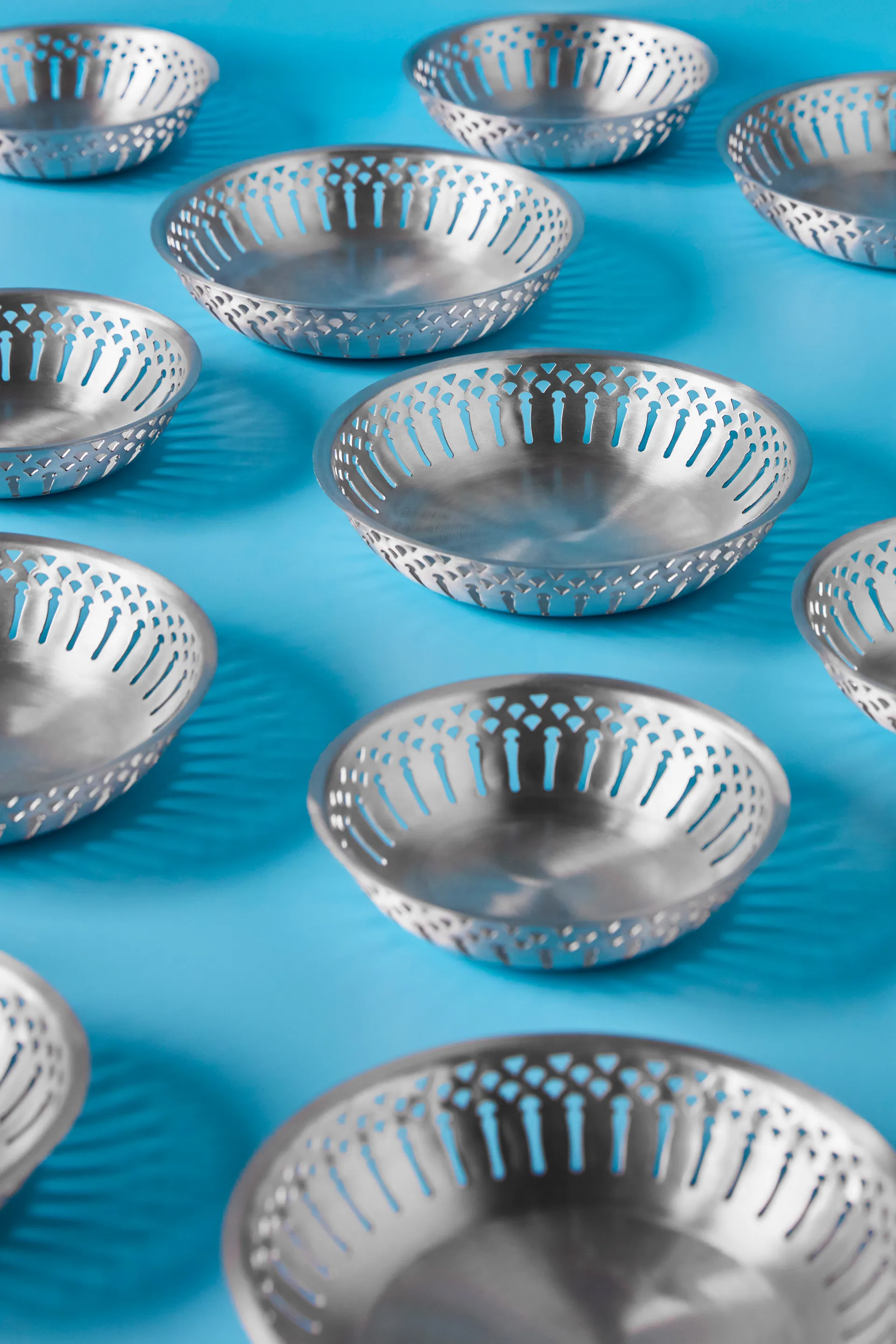 Nicolas Vahé brødkurv 2 dele, Antik sølvfinish Nicolas Vahé