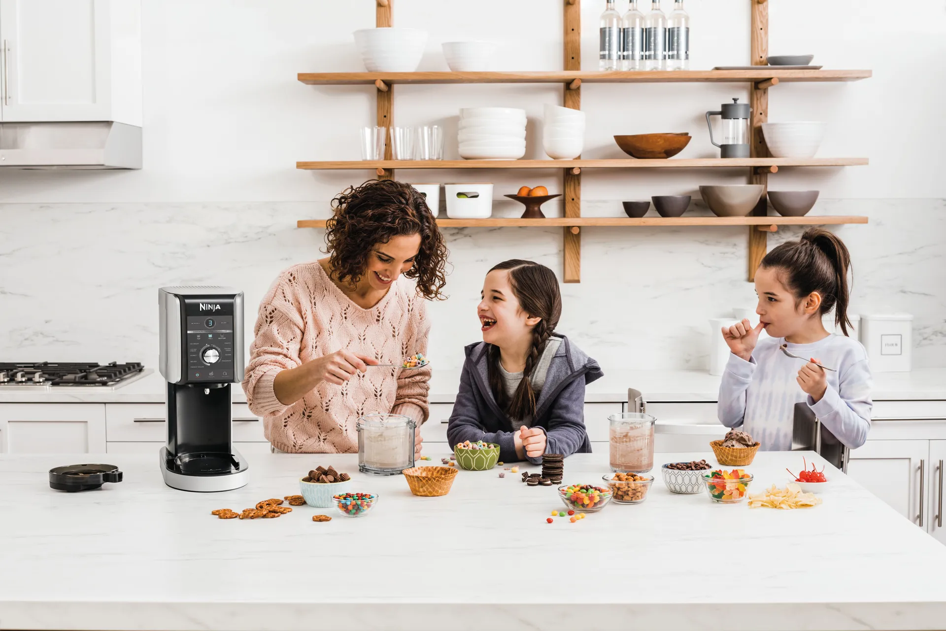 Ninja CREAMi deluxe NC502EU is- og dessertmaskine, Black Ninja