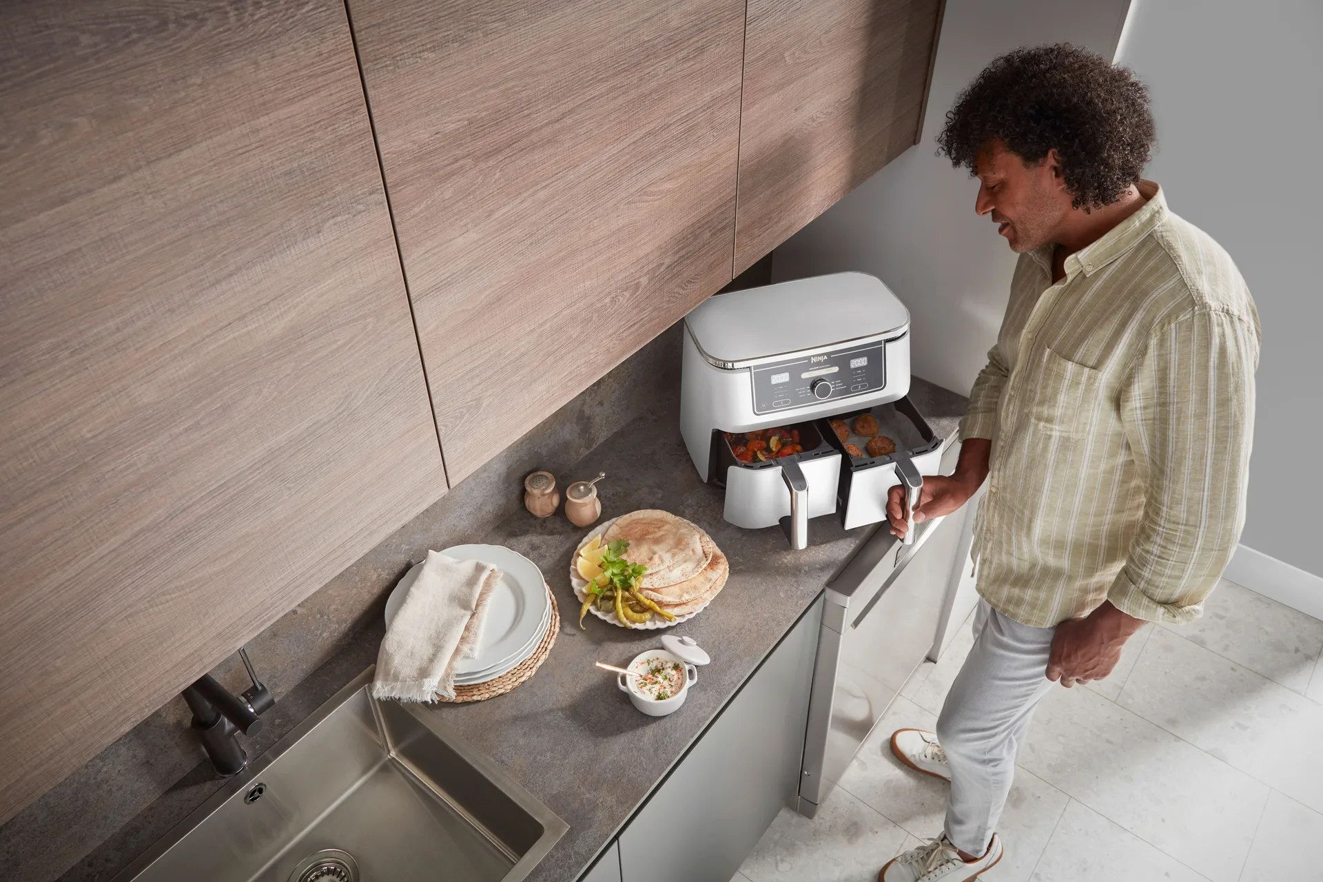 Ninja Foodi Air Fryer AF400EU Max Dual Zone 9,5 L, White Ninja