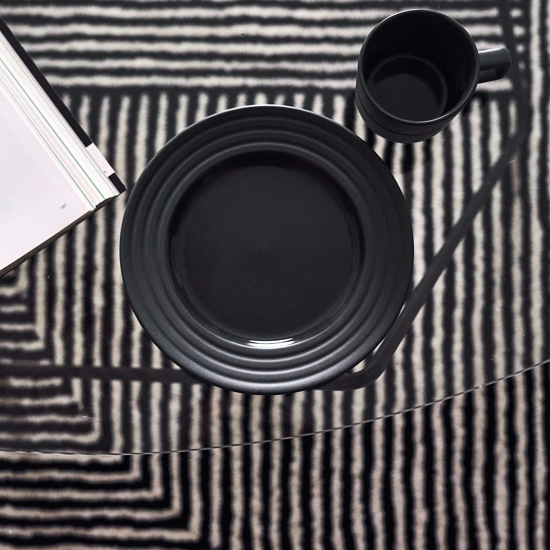 Circles uldtæppe naturhvid, 200x300 cm NJRD