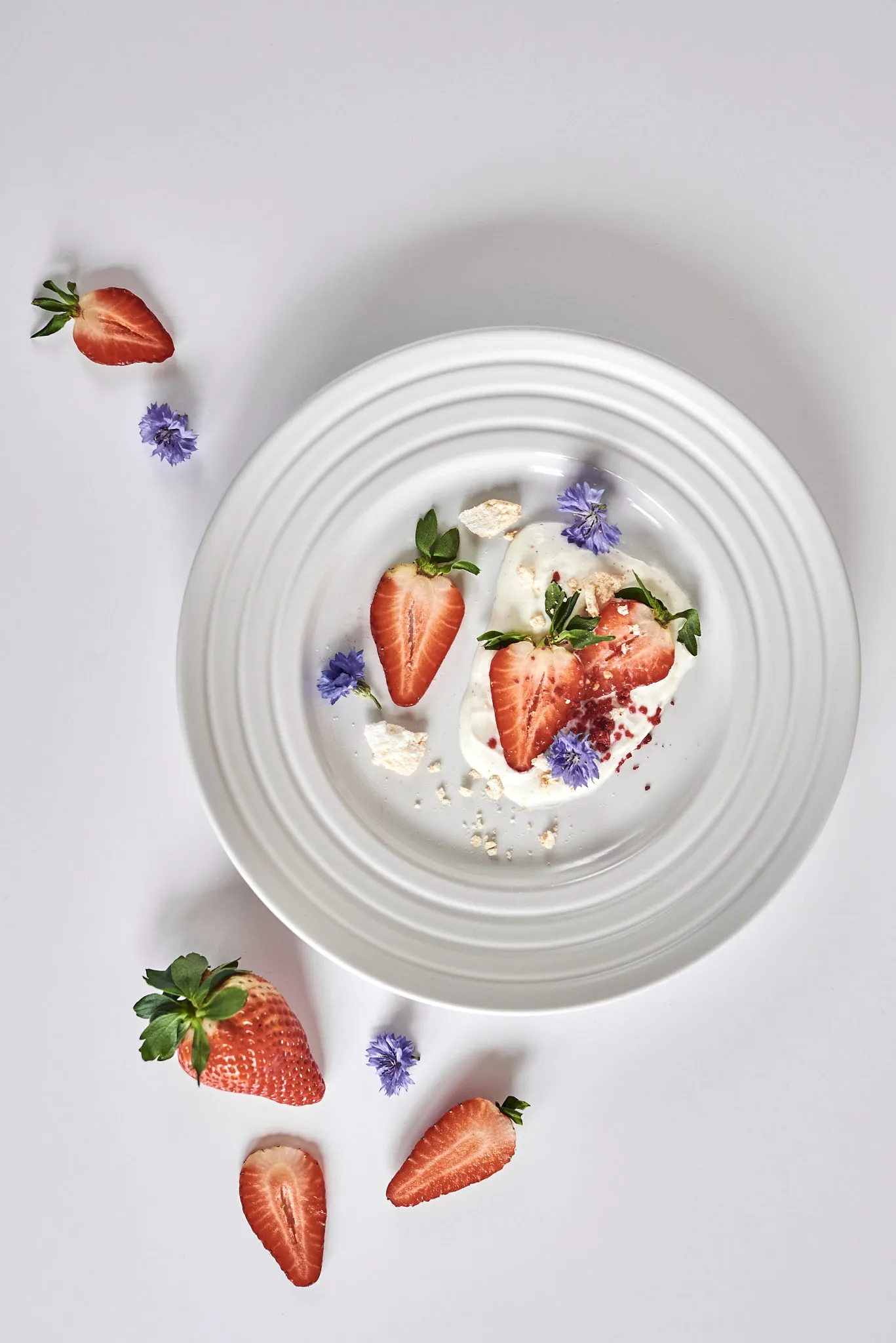 Lines tallerken Ø27 cm, hvid NJRD