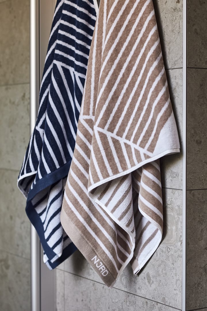 Stripes badehåndklæde 70x140 cm , Blå NJRD