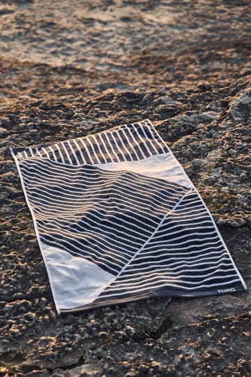 Stripes badehåndklæde 70x140 cm  - Blå - NJRD