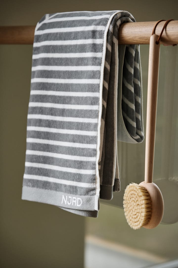 Stripes badehåndkl�æde 70x140 cm  - Grå - NJRD