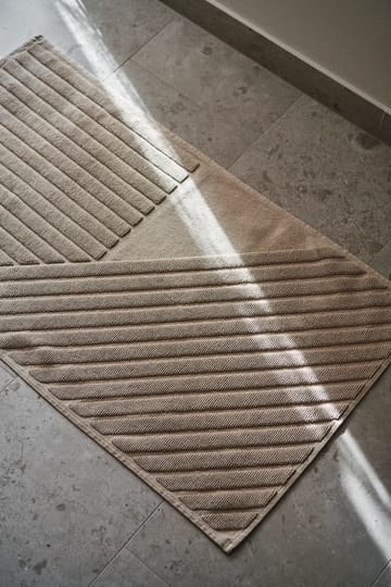 Stripes bademåtte 50x90 cm - Beige - NJRD