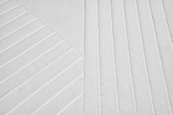 Stripes bademåtte 50x90 cm, Hvid NJRD