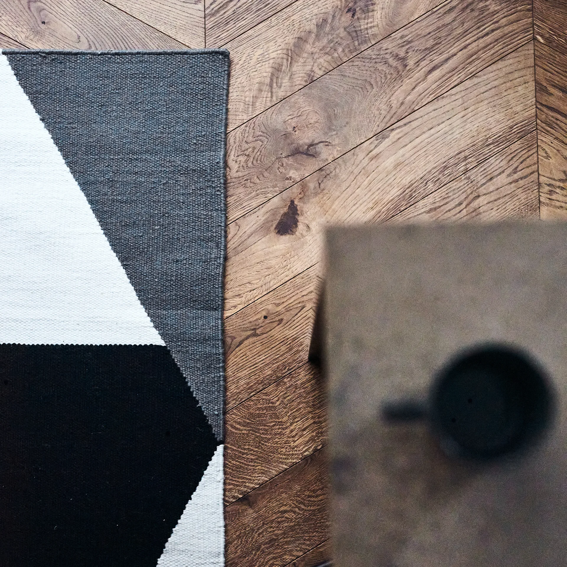 Stripes blocks kelimtæppe sort, 80x240 cm NJRD