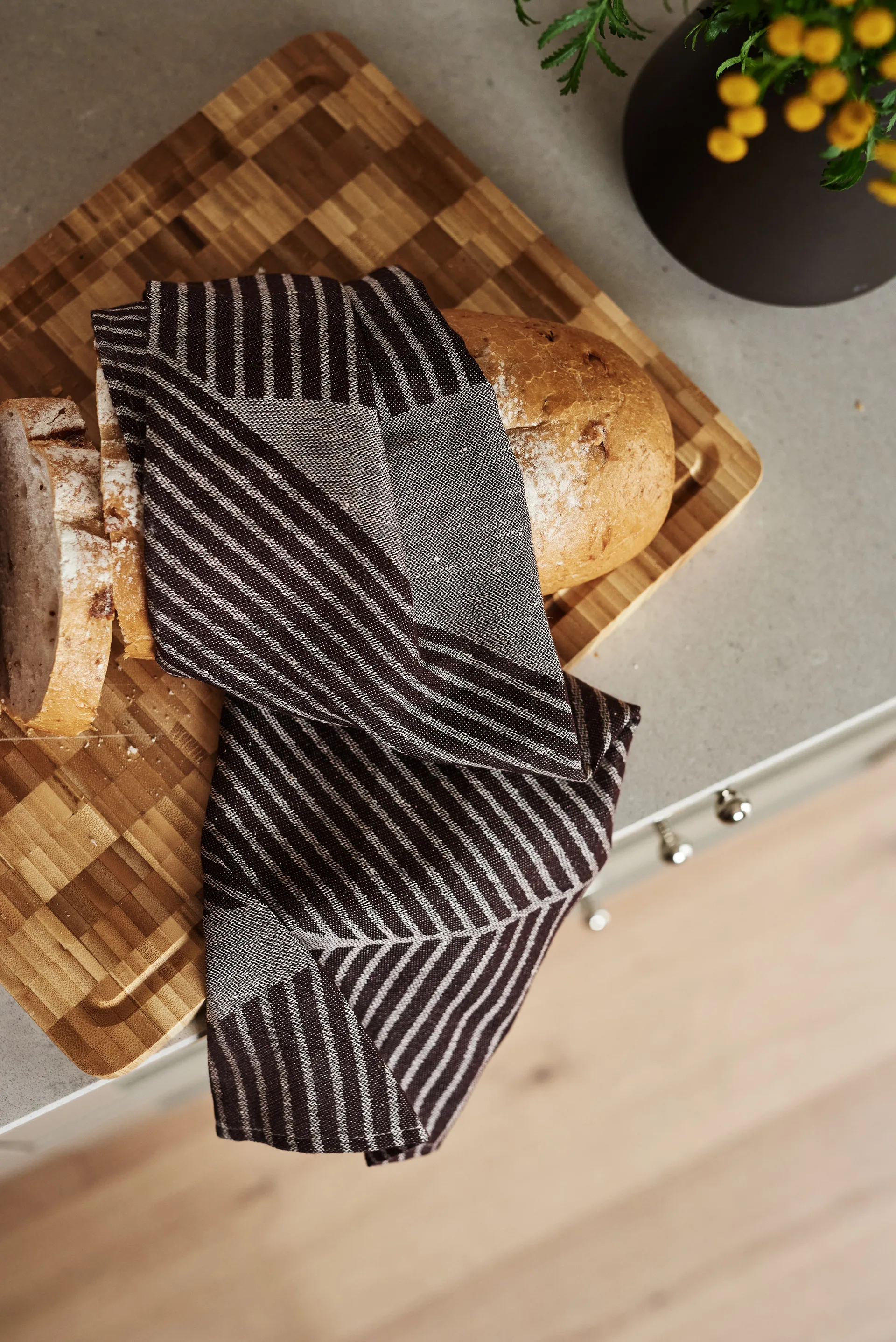 Stripes viskestykke 47x70 cm 2-pak, Brun/Hvid NJRD